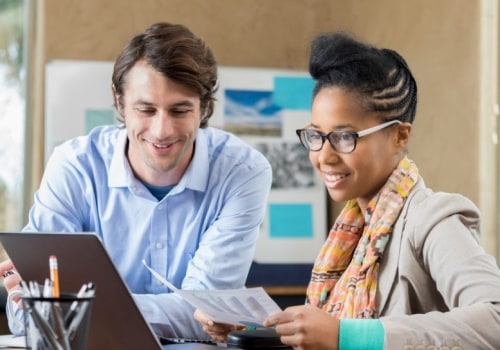 Leveraging Social Media to Attract Students to Your Online Courses